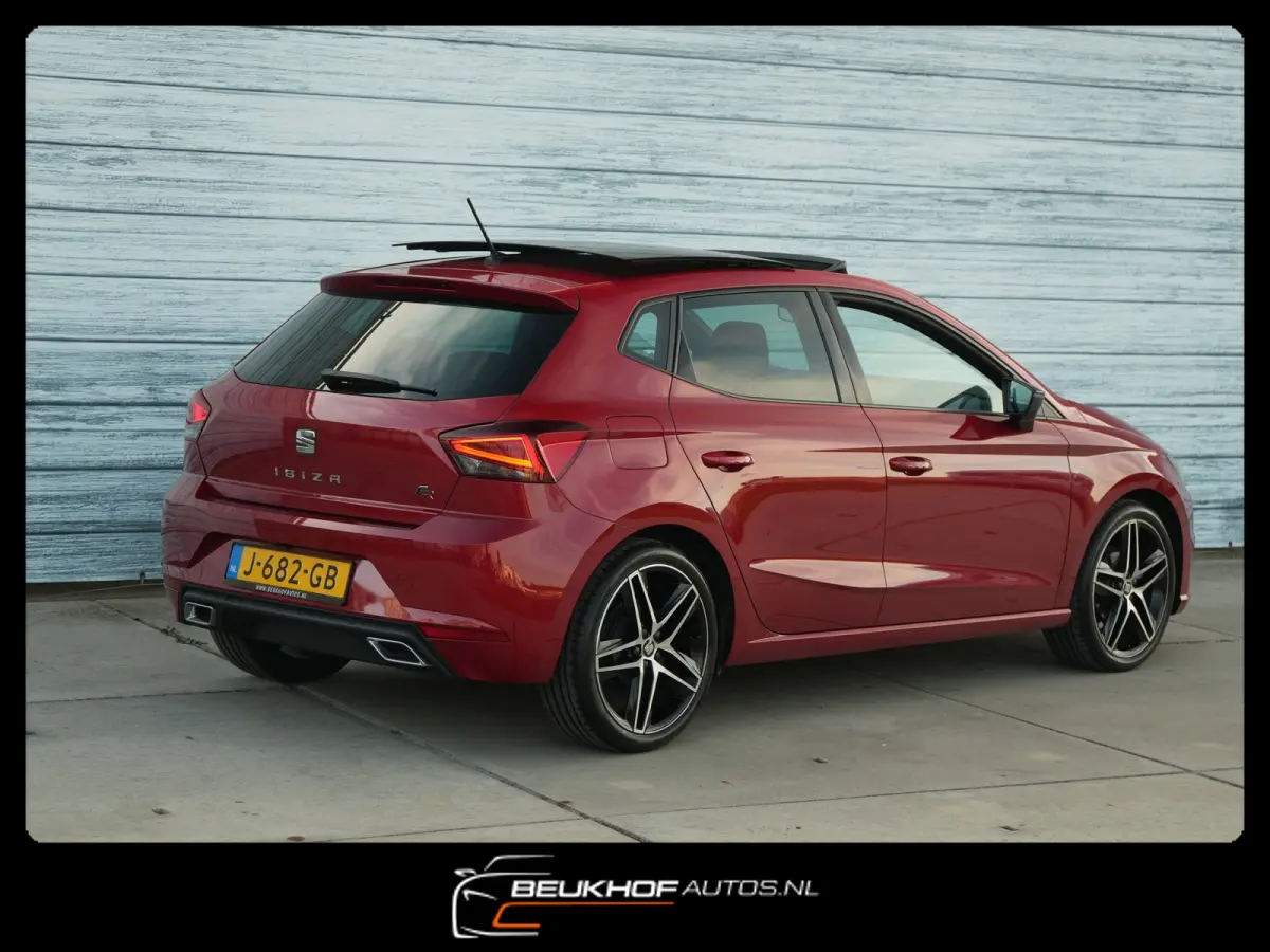 1.0 TSI FR Business Beats Camera Pano Carplay