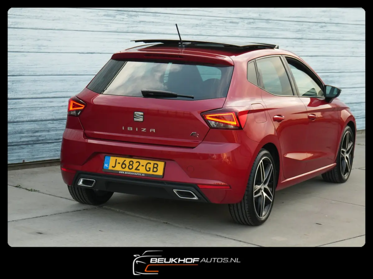 1.0 TSI FR Business Beats Camera Pano Carplay