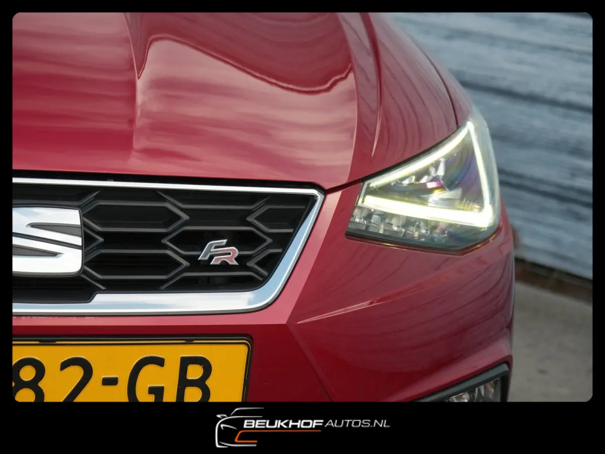 1.0 TSI FR Business Beats Camera Pano Carplay