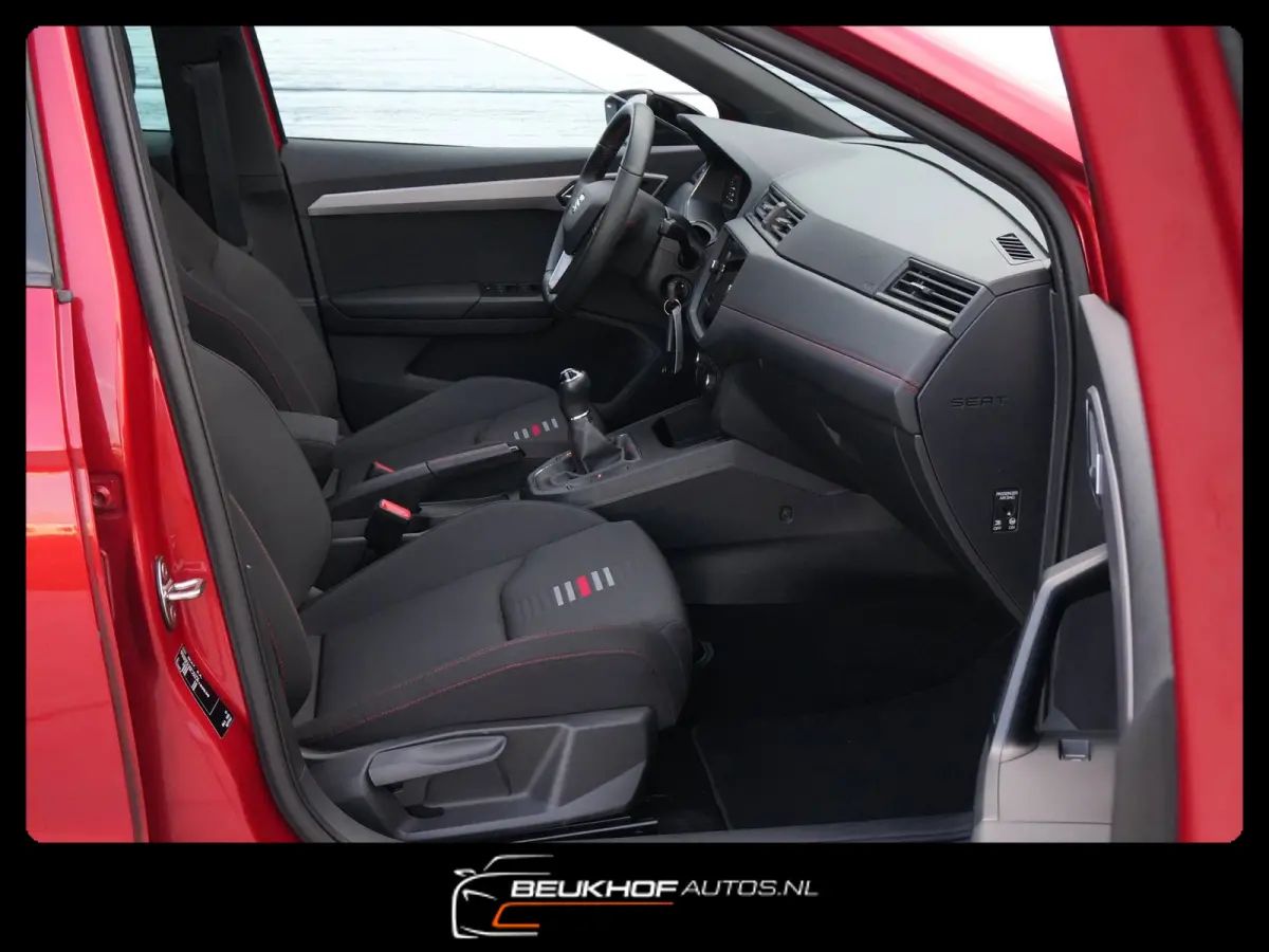1.0 TSI FR Business Beats Camera Pano Carplay