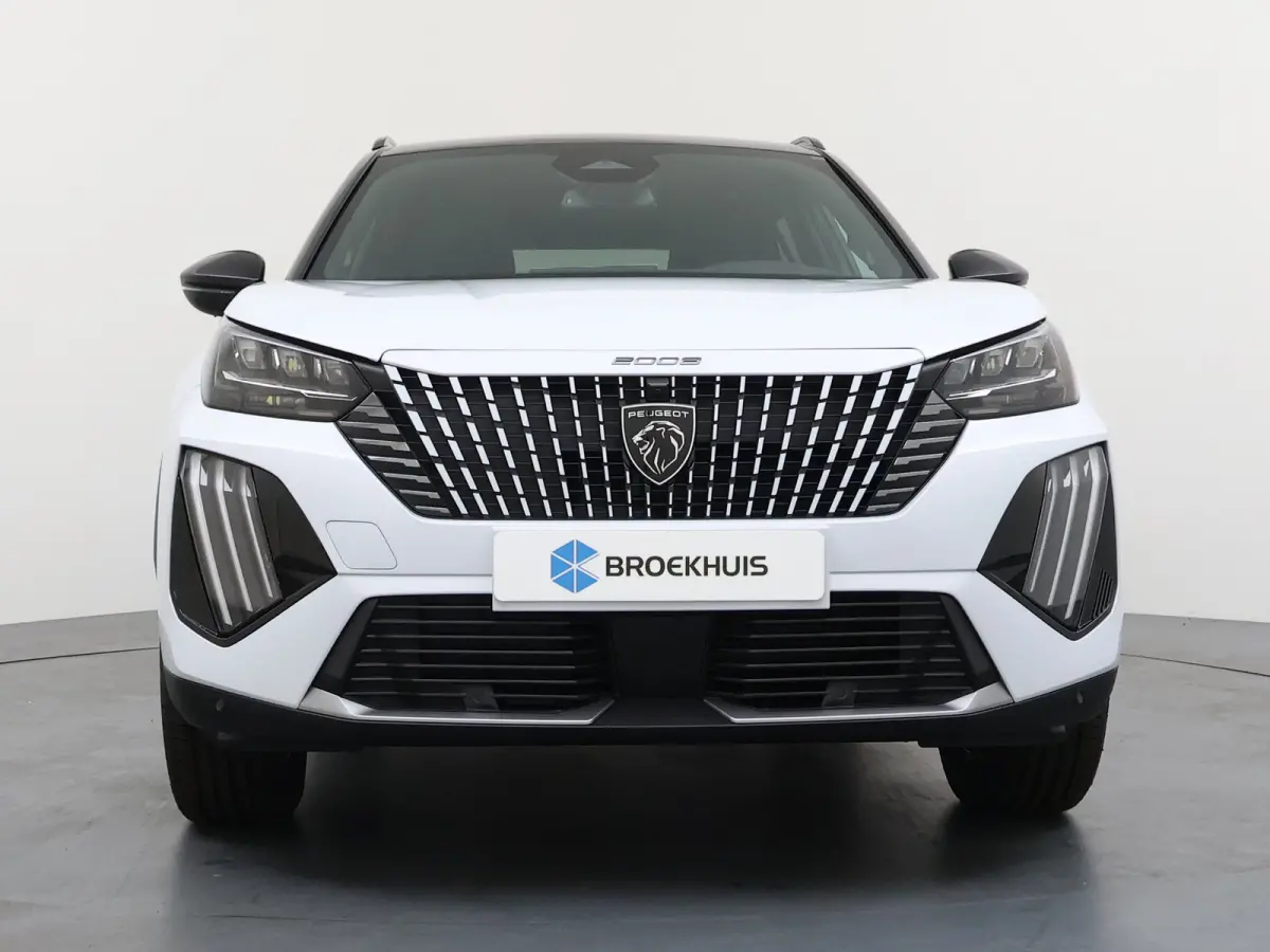 | Demo Deal | GT | 17'' Lichtmetalen velgen KARAKOY | Active Safety Brake met camera en radar (automatisch noodremsysteem) met Distance Alert (waarschuwing dreigende aanrijding) | Advanced A