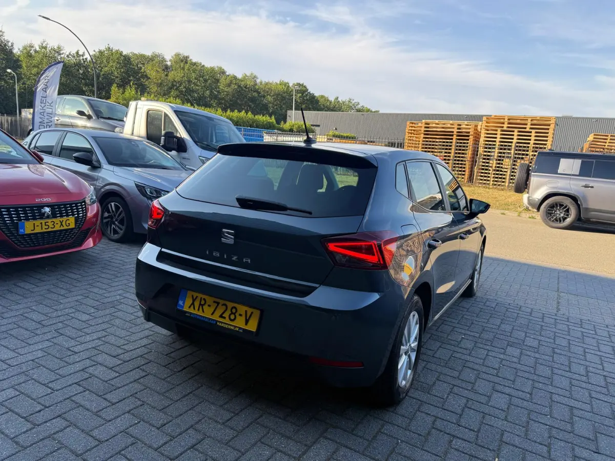 1.0 TSI Style Business Intense | 1E EIGENAAR | 3/6/12MND GARANTIE | DIGITAAL COCKPIT | ACC | CARPLAY | LED | CLIMA | STOELVERW. |