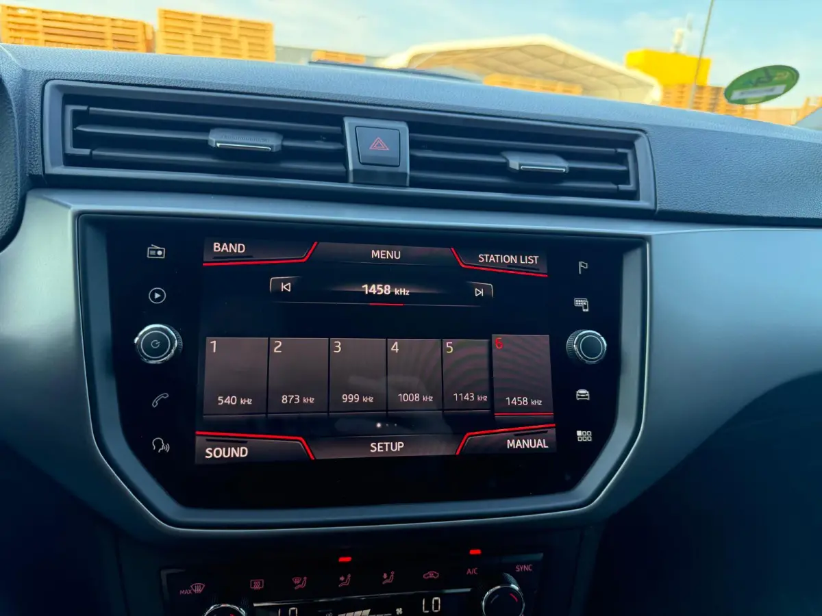 1.0 TSI Style Business Intense | 1E EIGENAAR | 3/6/12MND GARANTIE | DIGITAAL COCKPIT | ACC | CARPLAY | LED | CLIMA | STOELVERW. |