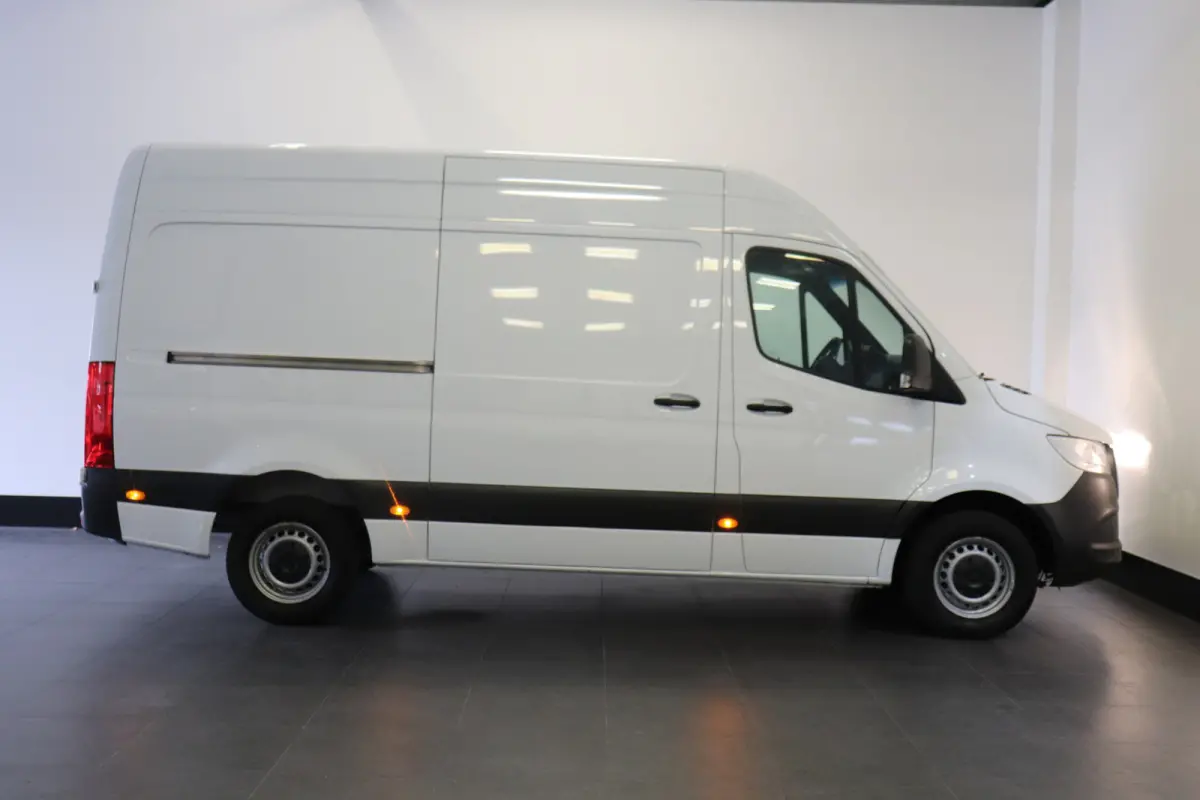 311 2.2 CDI L2H2 EURO 6 - A/C Climate - Camera - €16.900,- Excl.