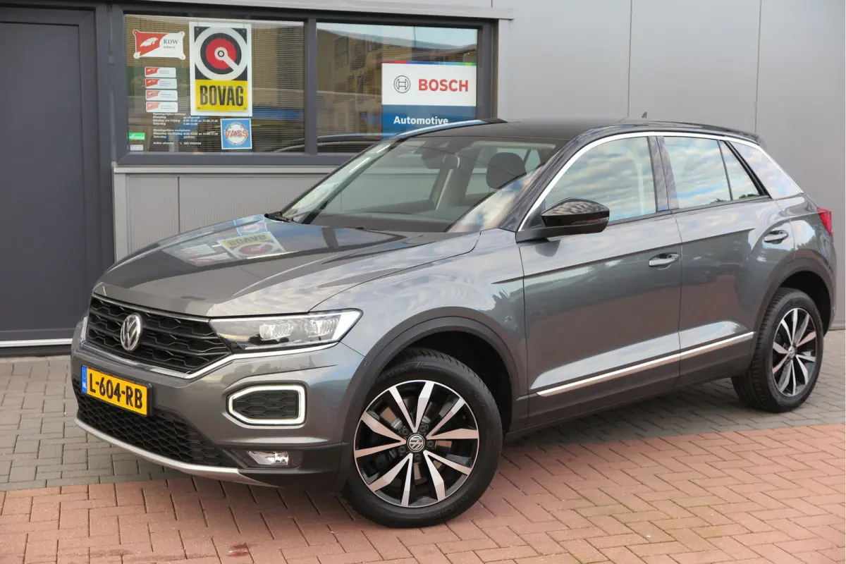 1.0 TSI 85kw 116pk Style Led, Virtual Cockpit, LMV, Camera , Trekhaak afneembaar, DAB+ ,Navigatie via Carplay, PDC etc.