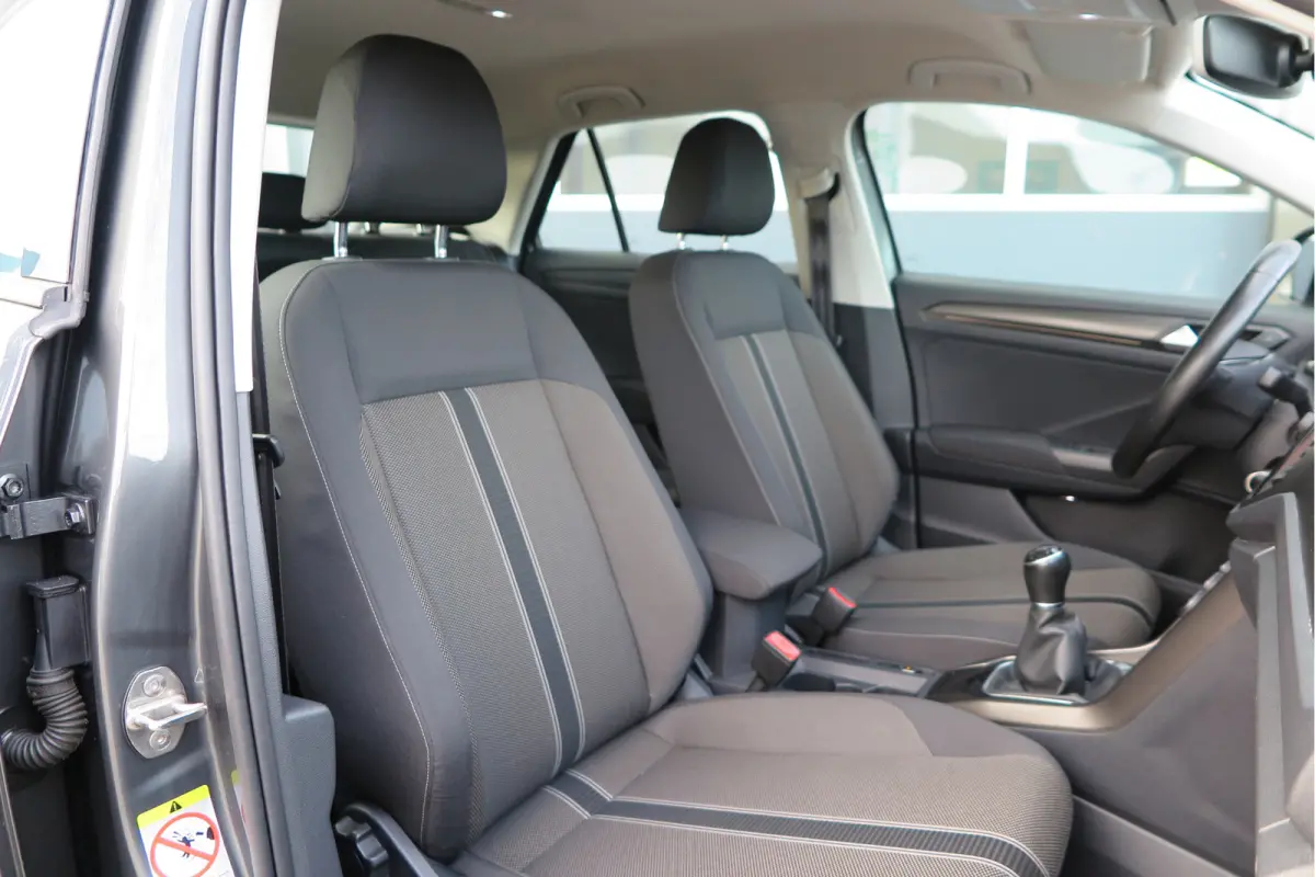 1.0 TSI 85kw 116pk Style Led, Virtual Cockpit, LMV, Camera , Trekhaak afneembaar, DAB+ ,Navigatie via Carplay, PDC etc.