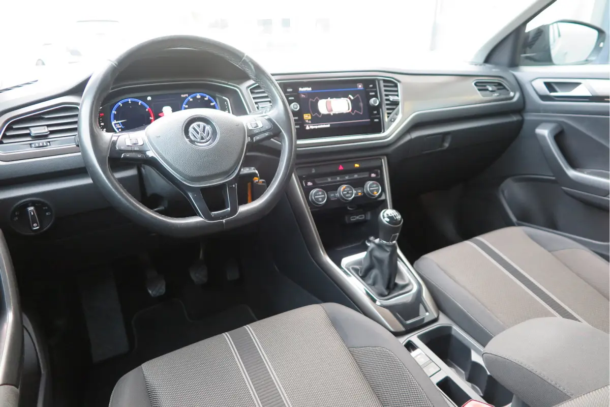 1.0 TSI 85kw 116pk Style Led, Virtual Cockpit, LMV, Camera , Trekhaak afneembaar, DAB+ ,Navigatie via Carplay, PDC etc.