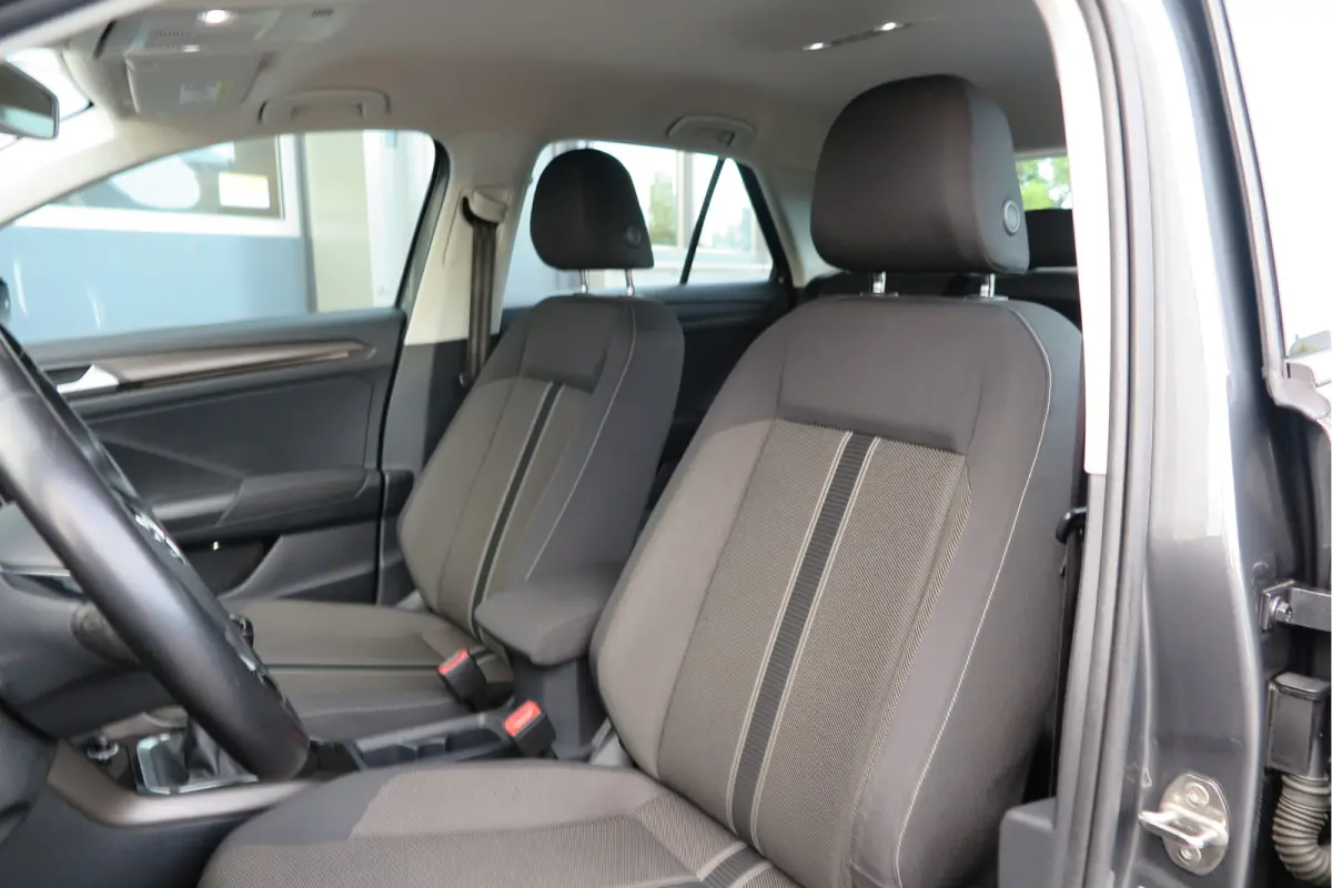 1.0 TSI 85kw 116pk Style Led, Virtual Cockpit, LMV, Camera , Trekhaak afneembaar, DAB+ ,Navigatie via Carplay, PDC etc.