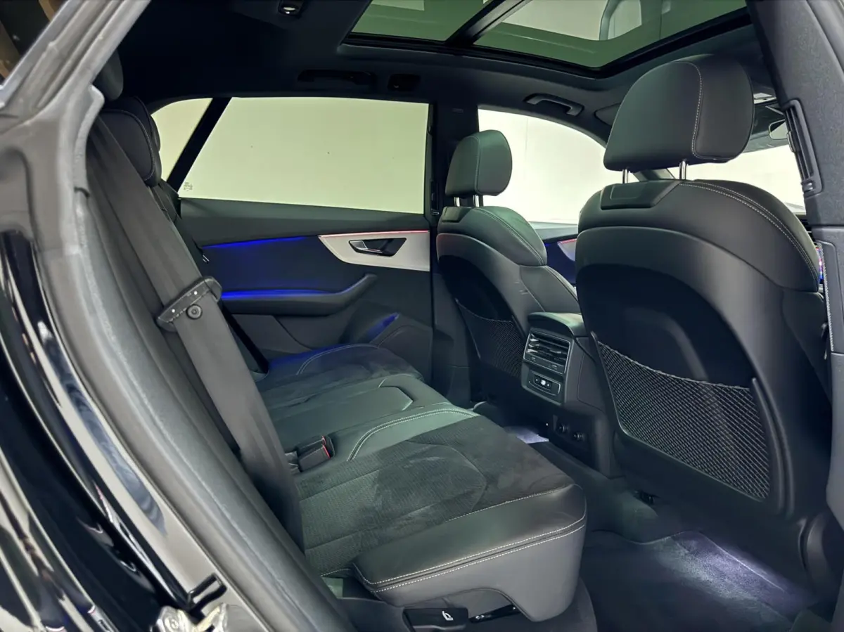55 TFSIe Quattro S-line Pano Sfeer Luchtver. Carplay Trekh.