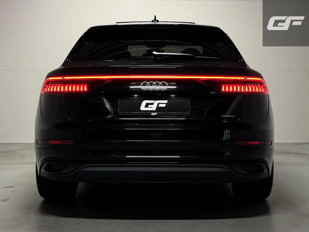 55 TFSIe Quattro S-line Pano Sfeer Luchtver. Carplay Trekh.