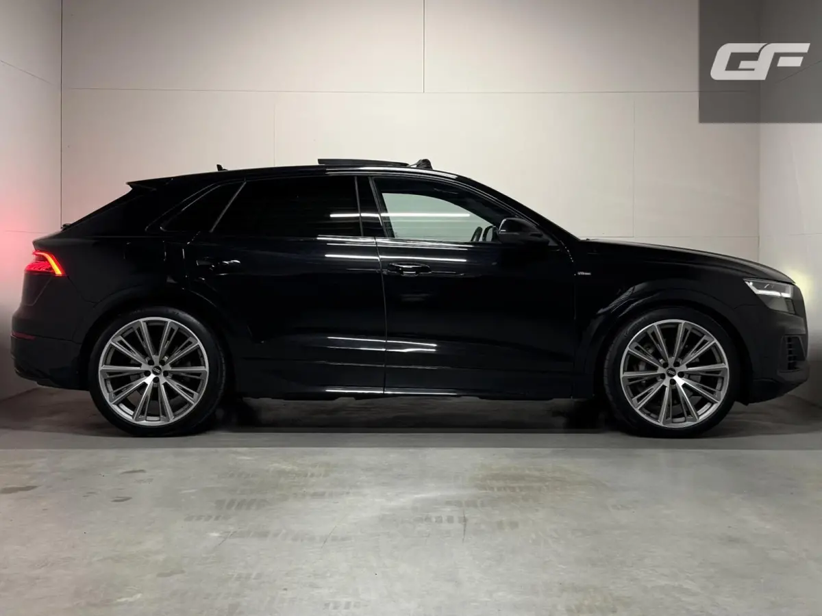 55 TFSIe Quattro S-line Pano Sfeer Luchtver. Carplay Trekh.
