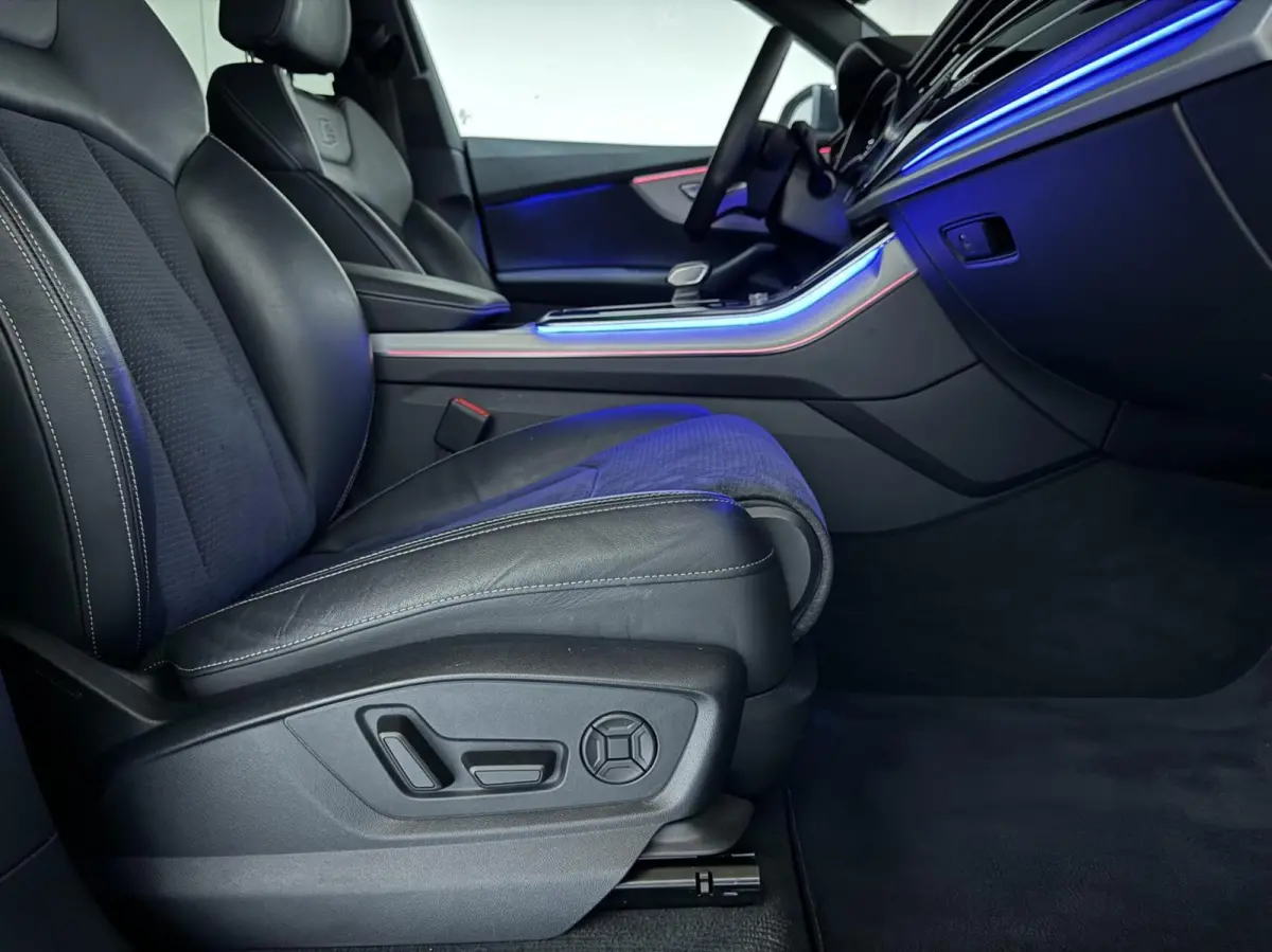 55 TFSIe Quattro S-line Pano Sfeer Luchtver. Carplay Trekh.