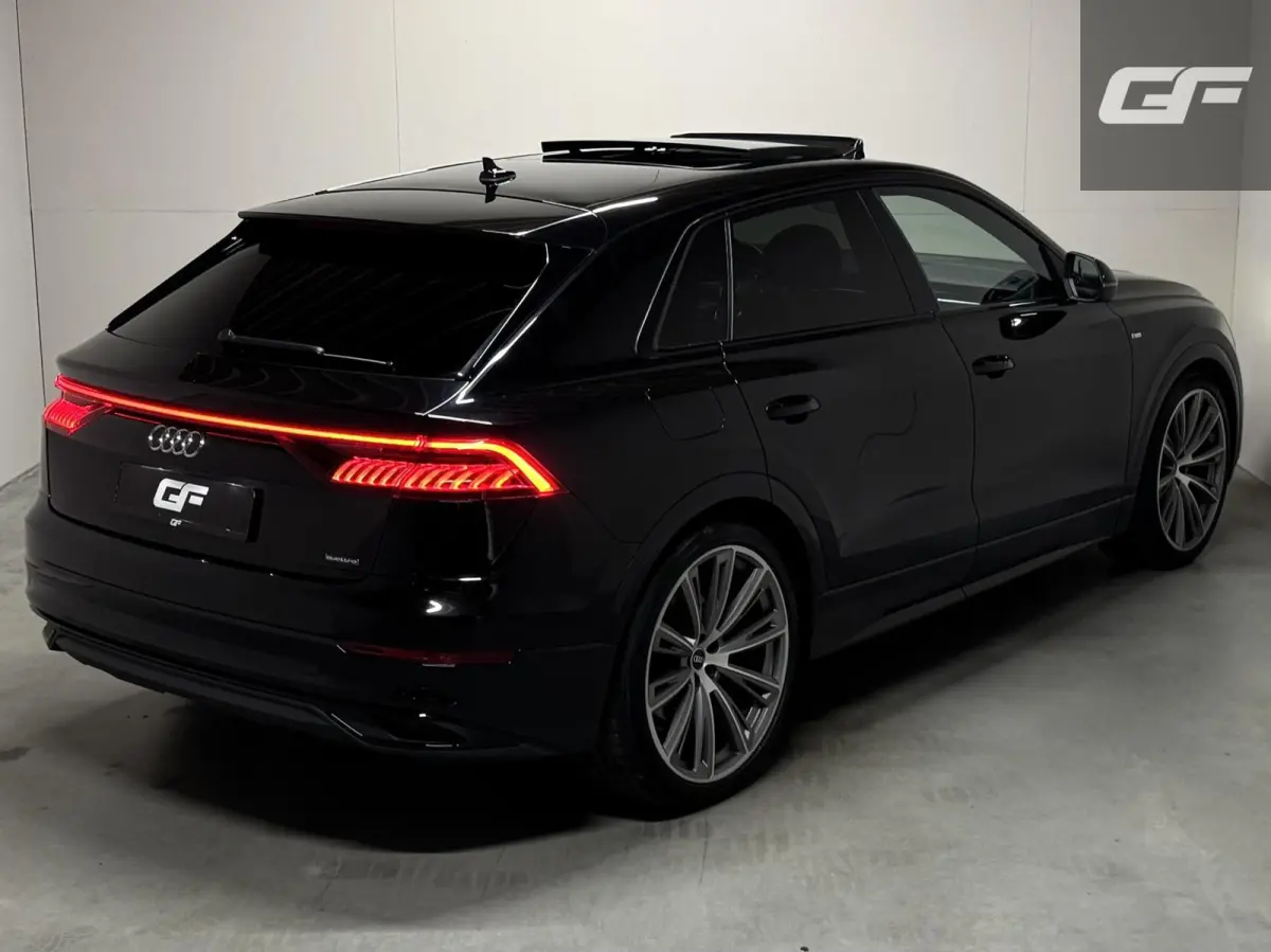 55 TFSIe Quattro S-line Pano Sfeer Luchtver. Carplay Trekh.