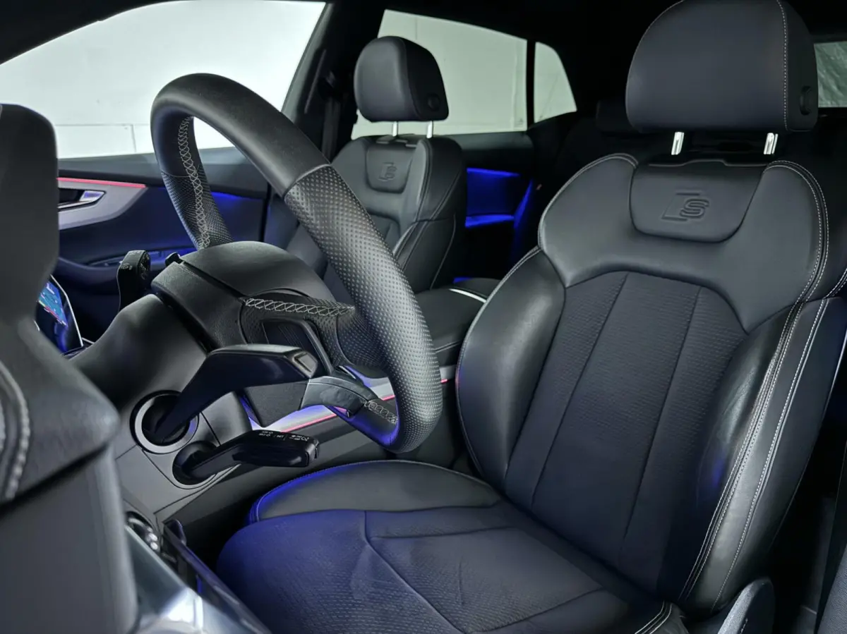 55 TFSIe Quattro S-line Pano Sfeer Luchtver. Carplay Trekh.
