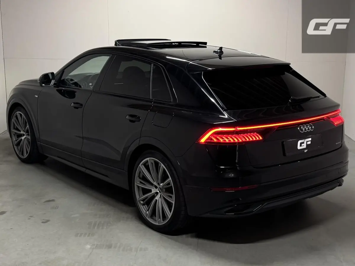 55 TFSIe Quattro S-line Pano Sfeer Luchtver. Carplay Trekh.