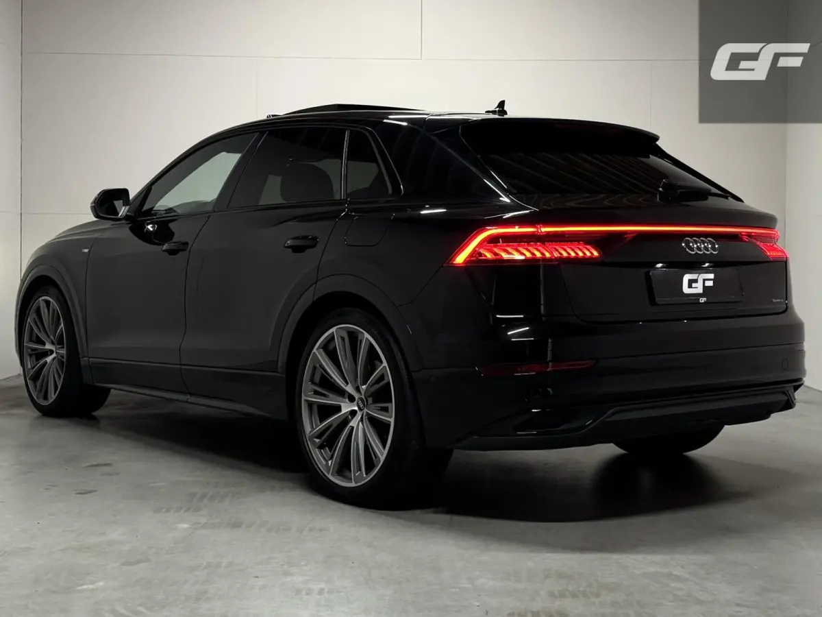 55 TFSIe Quattro S-line Pano Sfeer Luchtver. Carplay Trekh.