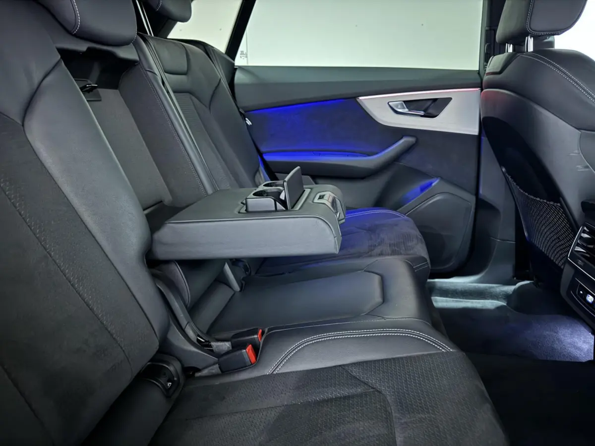 55 TFSIe Quattro S-line Pano Sfeer Luchtver. Carplay Trekh.