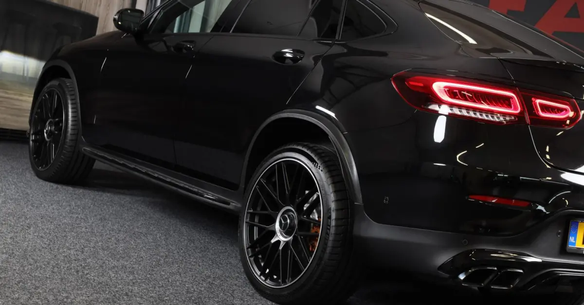 300e 4MATIC AMG 63 Look / Memory / Digital Cockpit / Open Dak / Camera / Acc / Trekhaak / Led