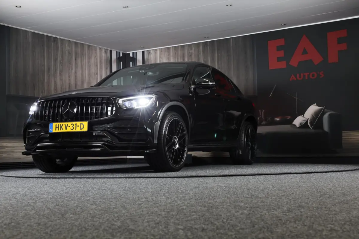 300e 4MATIC AMG 63 Look / Memory / Digital Cockpit / Open Dak / Camera / Acc / Trekhaak / Led