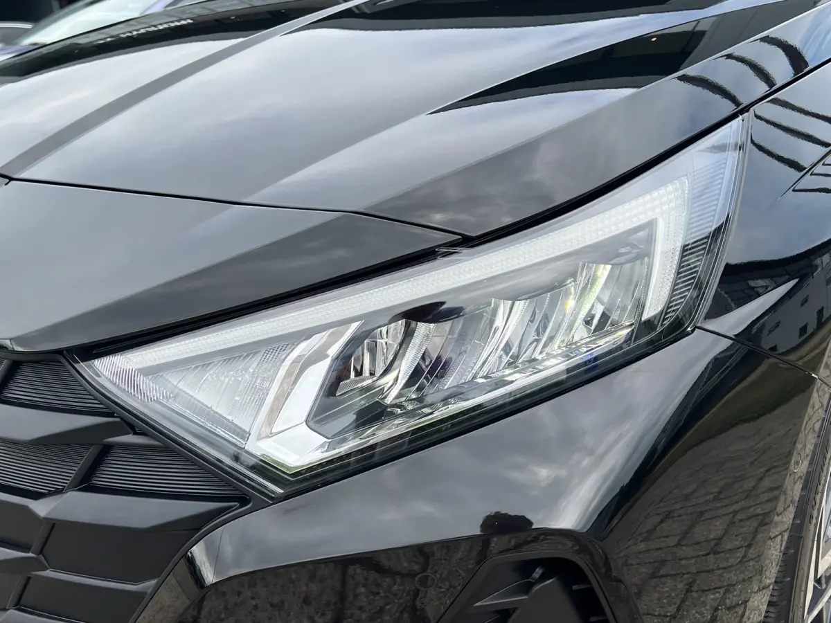 1.0 T-GDI 100pk N-Line | Camera | Carplay | Premium audio | Cruise controle | Navigatie | 17'' velgen | Dodehoek detectie | Parkeersensoren