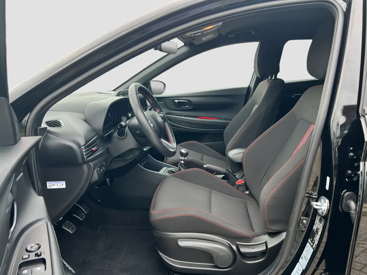 1.0 T-GDI 100pk N-Line | Camera | Carplay | Premium audio | Cruise controle | Navigatie | 17'' velgen | Dodehoek detectie | Parkeersensoren