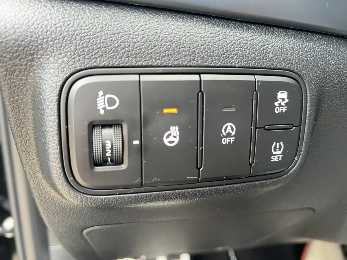 1.0 T-GDI 100pk N-Line | Camera | Carplay | Premium audio | Cruise controle | Navigatie | 17'' velgen | Dodehoek detectie | Parkeersensoren