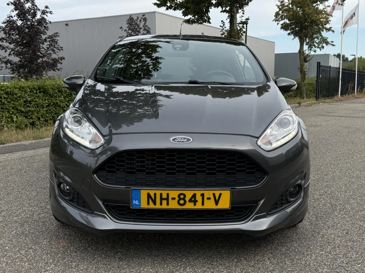 1.0 EcoBoost ST Line / KEYLESS / START/STOP