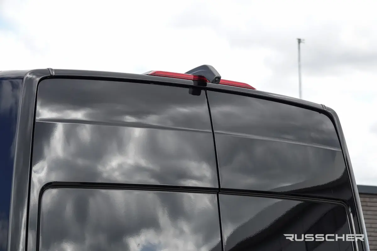L3H3 | 2.0Tdi 140Pk Aut. | Nieuw Model | Stoel-Stoel | Achteruitrijcamera | LED | Deep Black