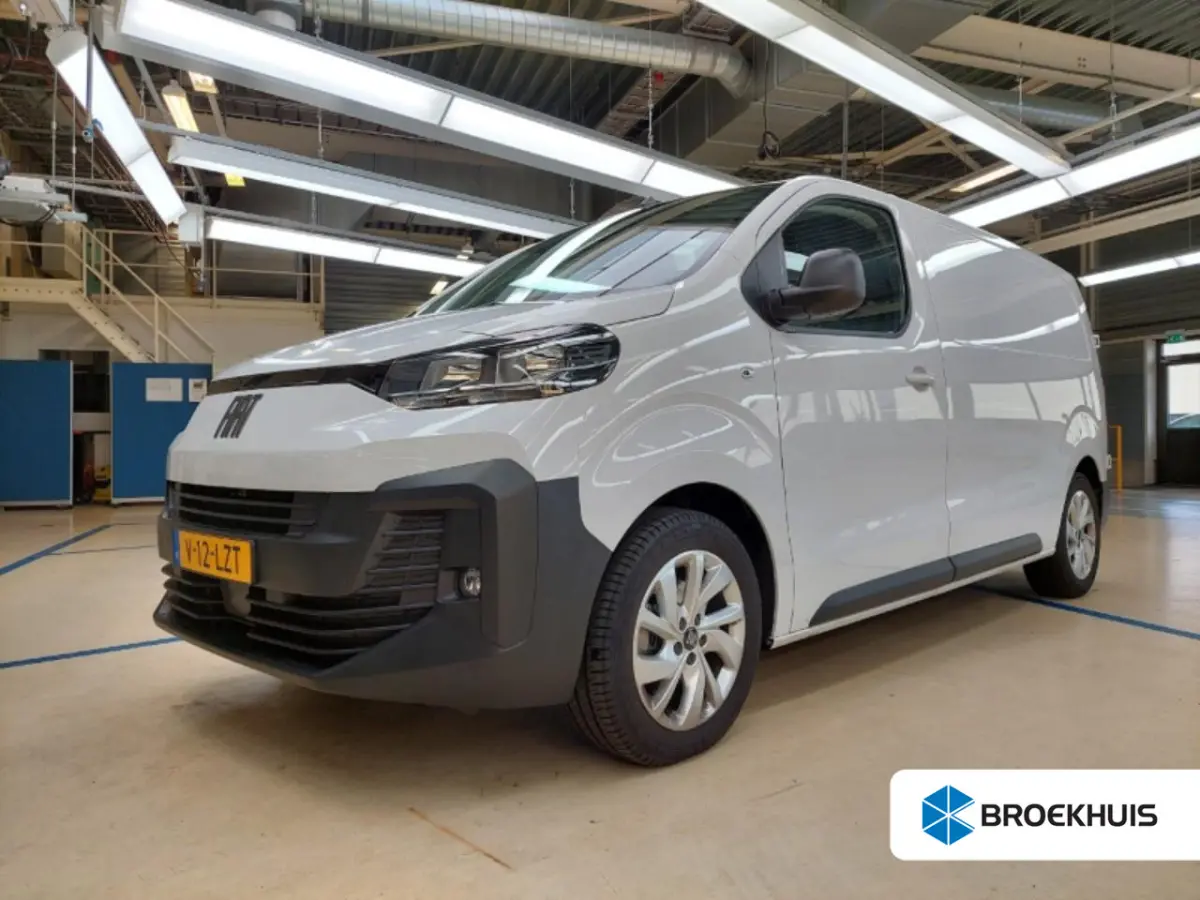 L2 2.0 Diesel 145 PK | 8 JAAR GARANTIE | TREKHAAK | CAMERA | NAVI | BETIMMERING | DRAADLOOS CARLAY