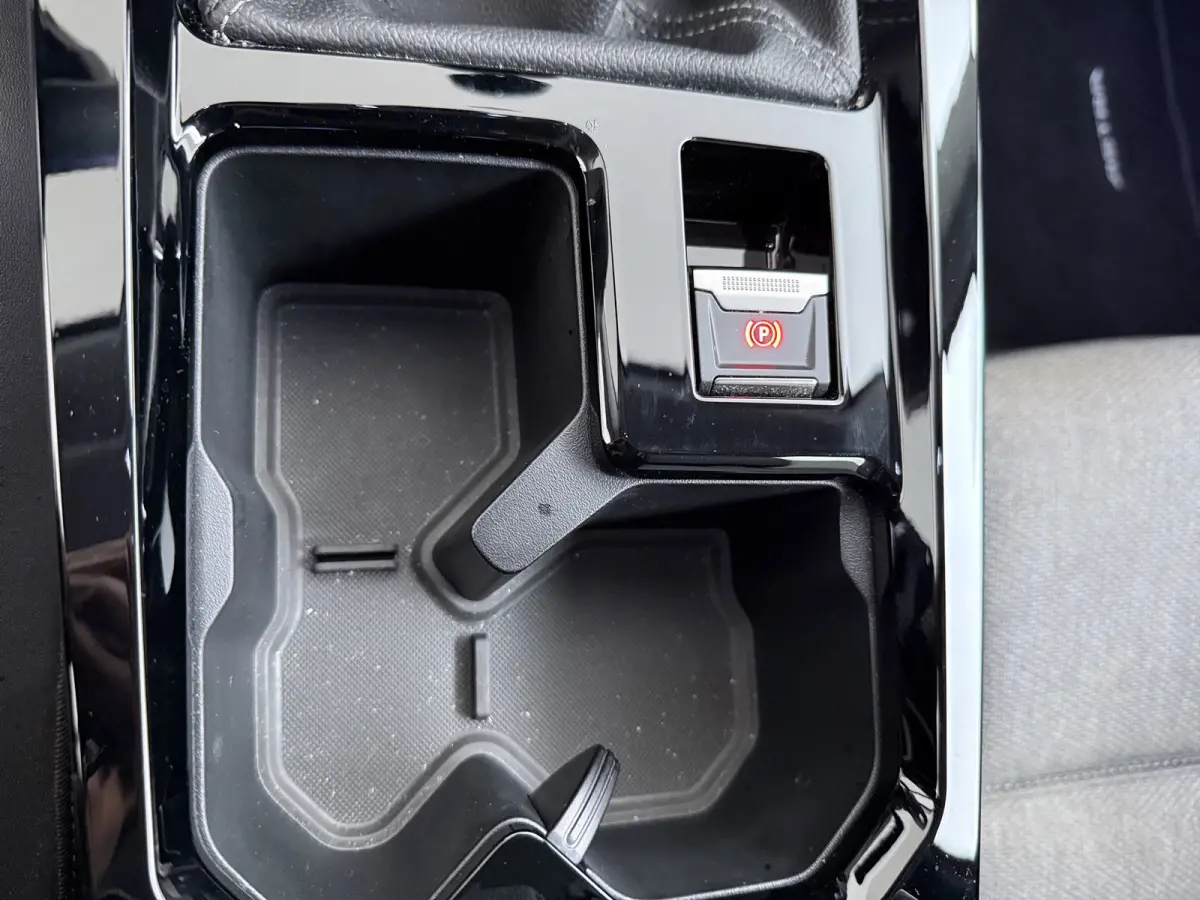 1.2 Elegance | Achteruitrijcamera | Airco (automatisch) | Apple Carplay/Android Auto|telefoonintegratie premium