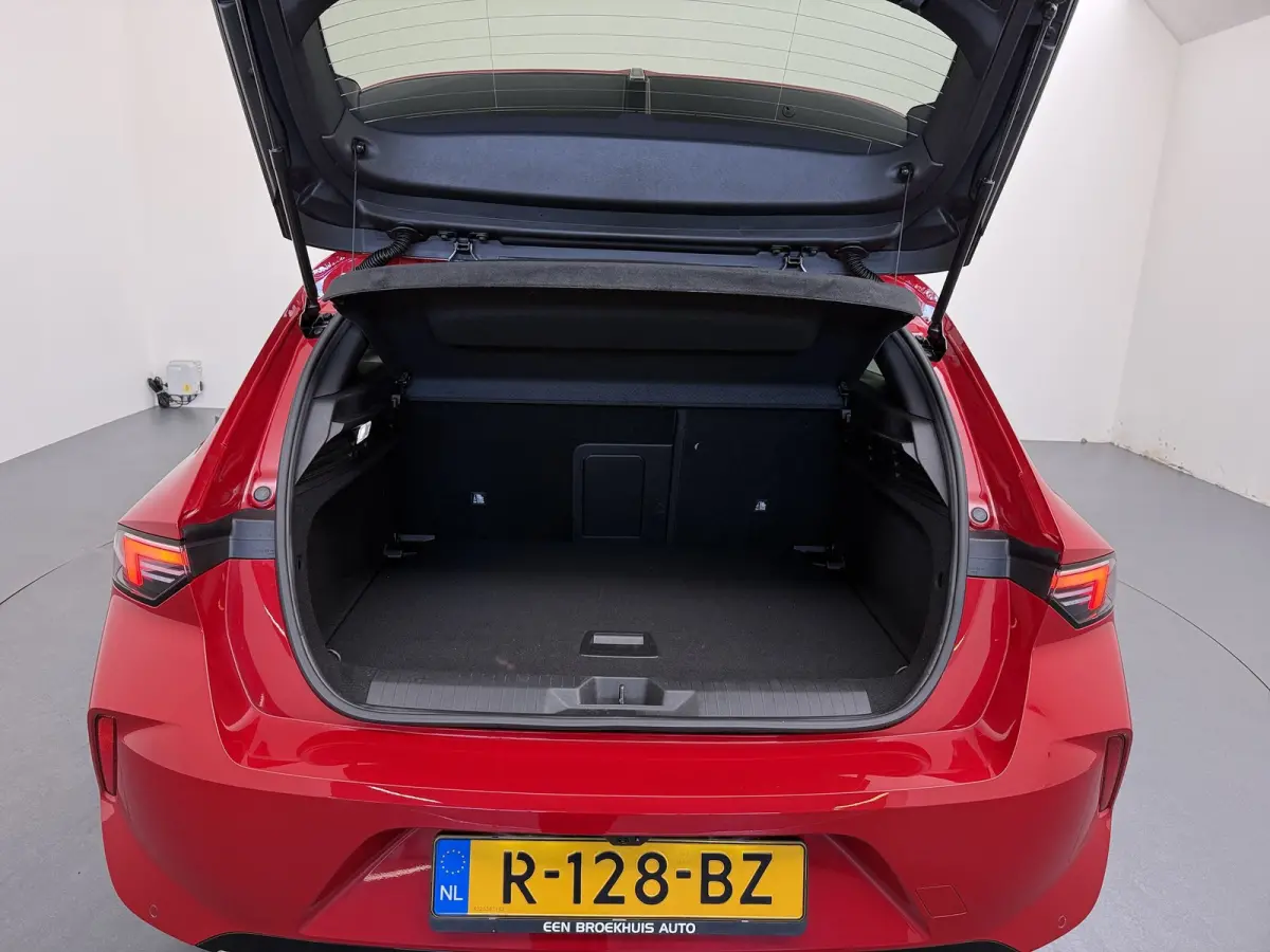 1.2 Elegance | Achteruitrijcamera | Airco (automatisch) | Apple Carplay/Android Auto|telefoonintegratie premium
