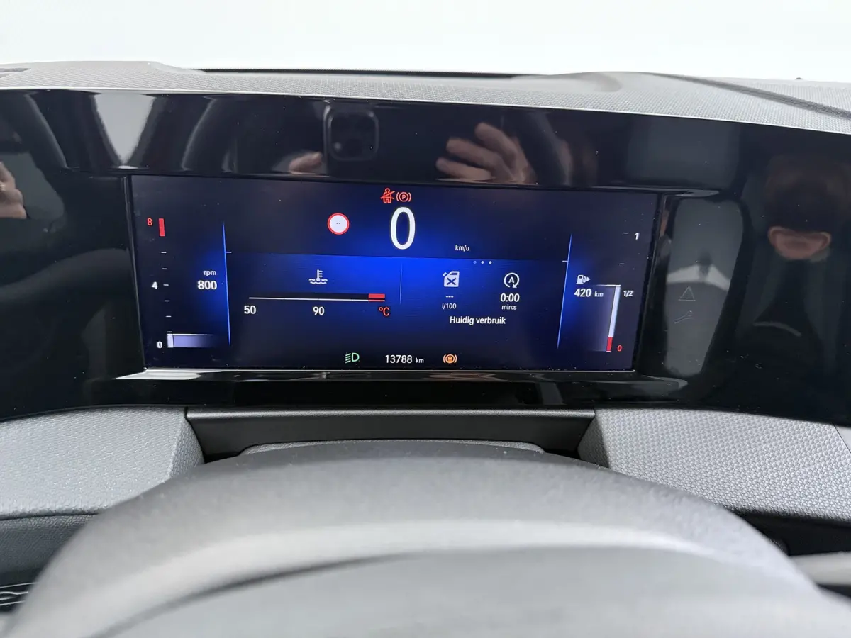 1.2 Elegance | Achteruitrijcamera | Airco (automatisch) | Apple Carplay/Android Auto|telefoonintegratie premium