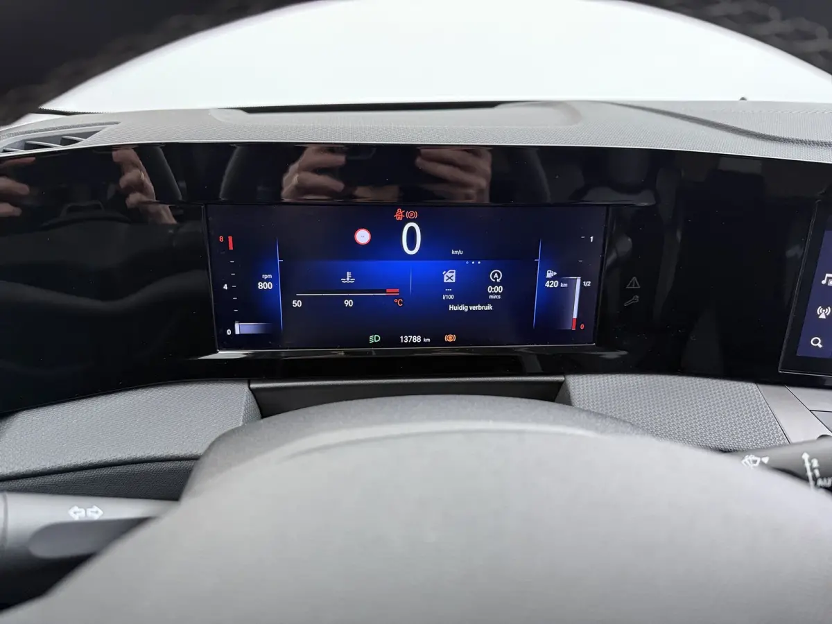 1.2 Elegance | Achteruitrijcamera | Airco (automatisch) | Apple Carplay/Android Auto|telefoonintegratie premium