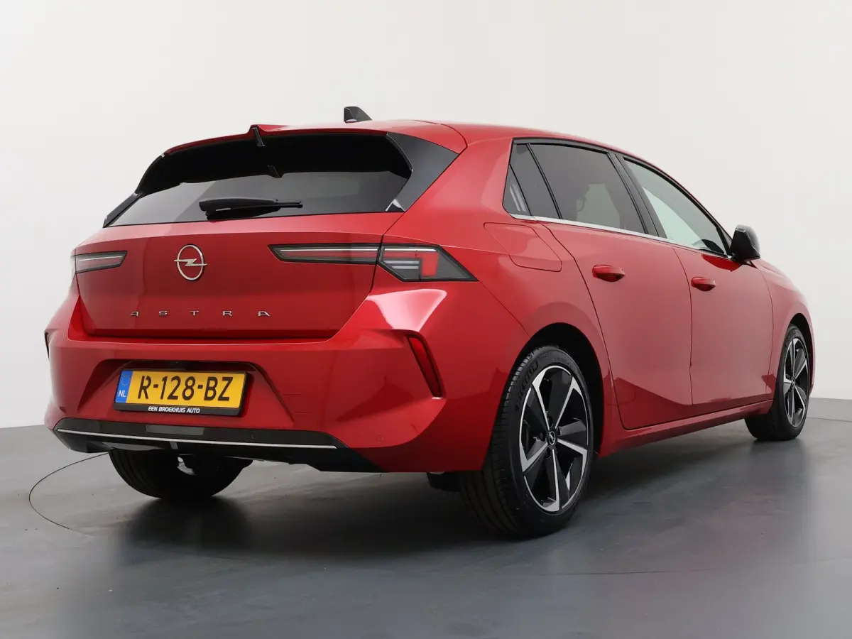 1.2 Elegance | Achteruitrijcamera | Airco (automatisch) | Apple Carplay/Android Auto|telefoonintegratie premium