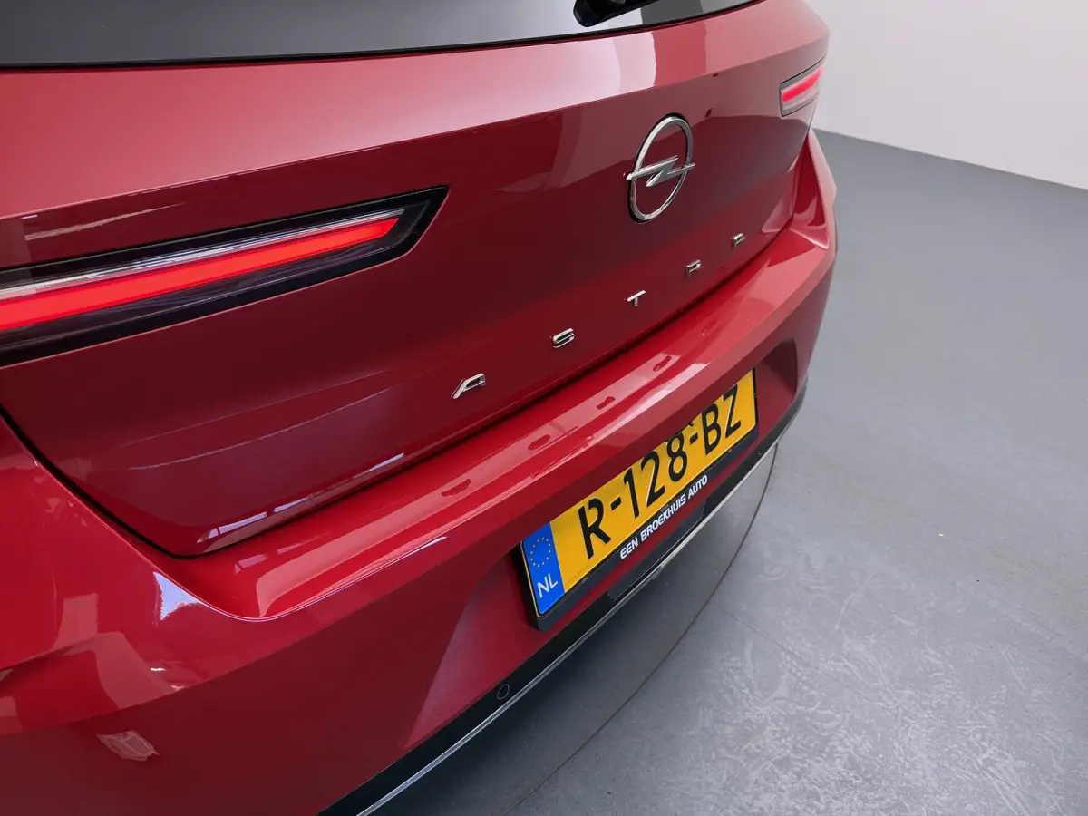 1.2 Elegance | Achteruitrijcamera | Airco (automatisch) | Apple Carplay/Android Auto|telefoonintegratie premium