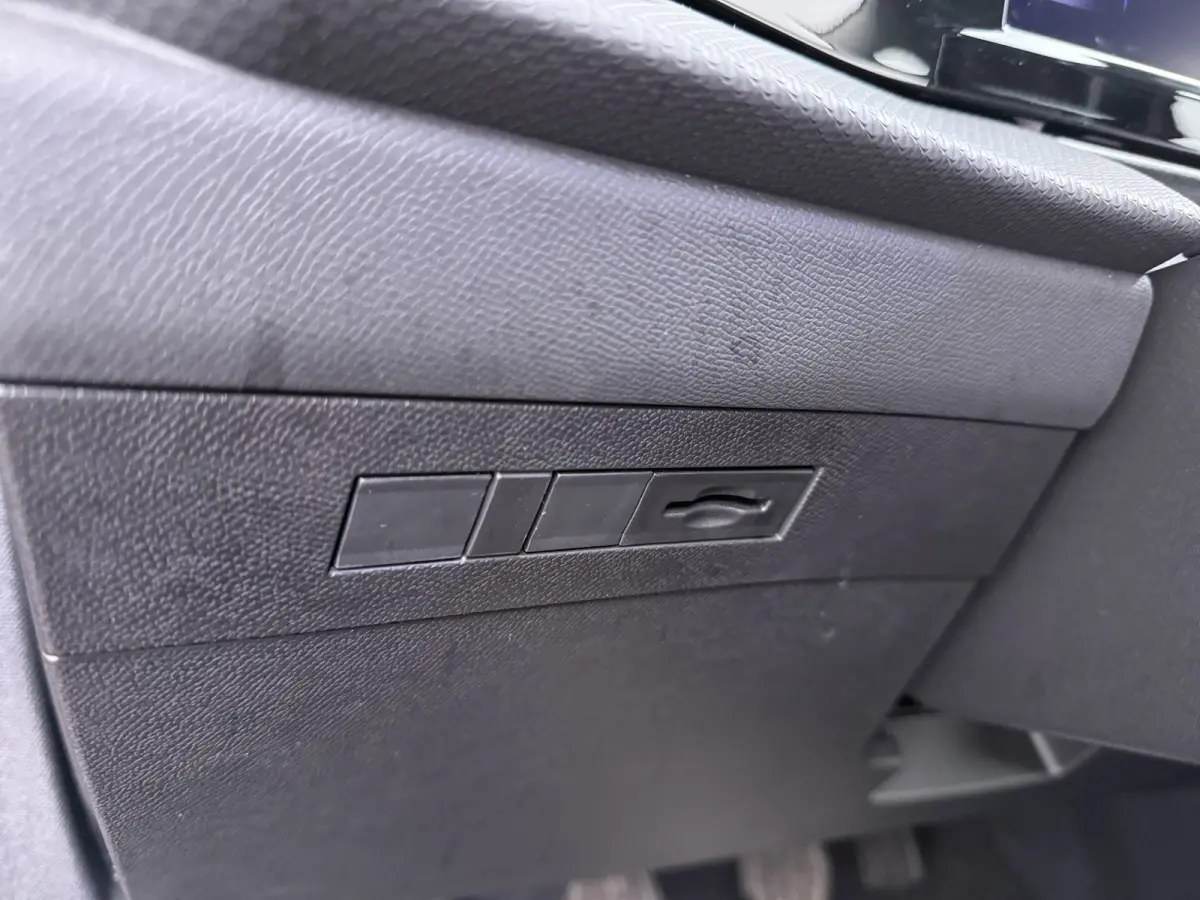 1.2 Elegance | Achteruitrijcamera | Airco (automatisch) | Apple Carplay/Android Auto|telefoonintegratie premium