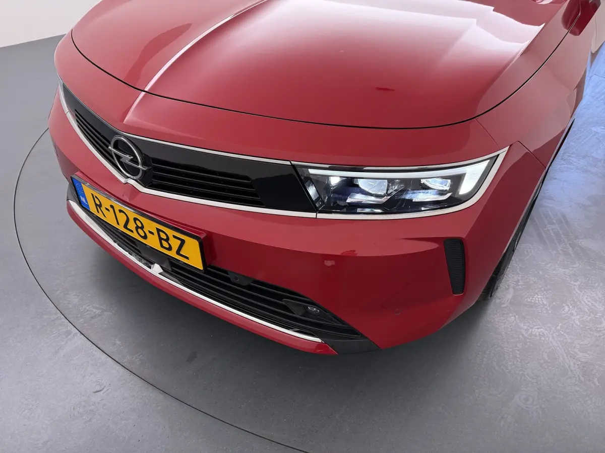 1.2 Elegance | Achteruitrijcamera | Airco (automatisch) | Apple Carplay/Android Auto|telefoonintegratie premium
