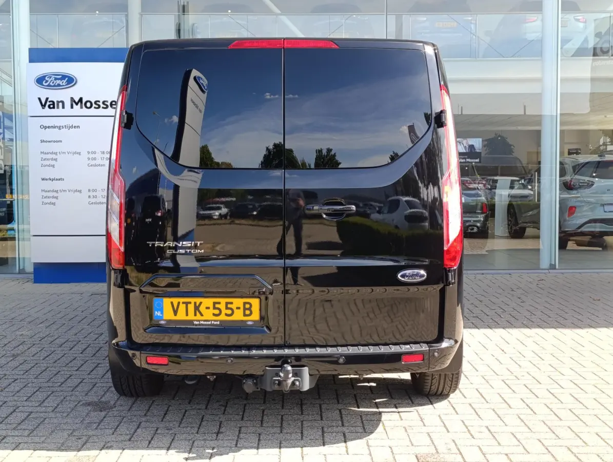 320 2.0 TDCI L2H1 Platinum Edition | Dubbele Cabine | Stoel/voorruitverwarming | Camera | Dodehoekdetectie | Trekhaak | PDC V+A | Dealeronderhouden