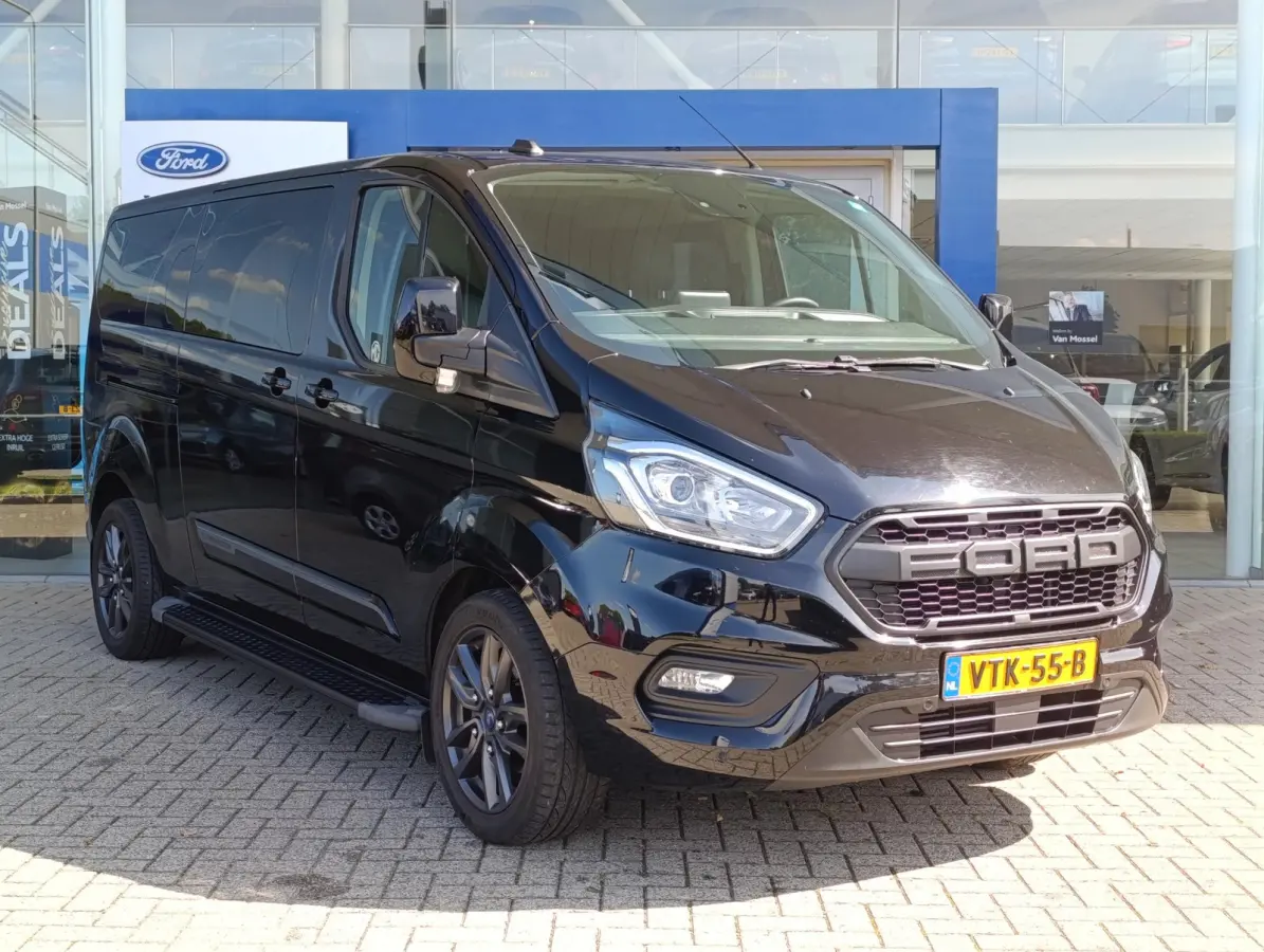 320 2.0 TDCI L2H1 Platinum Edition | Dubbele Cabine | Stoel/voorruitverwarming | Camera | Dodehoekdetectie | Trekhaak | PDC V+A | Dealeronderhouden