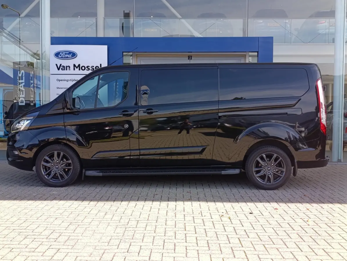 320 2.0 TDCI L2H1 Platinum Edition | Dubbele Cabine | Stoel/voorruitverwarming | Camera | Dodehoekdetectie | Trekhaak | PDC V+A | Dealeronderhouden