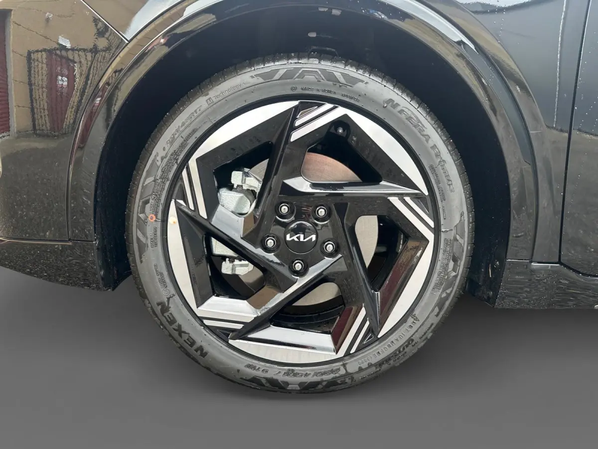 1.0 T-GDi MHEV GT-Line Launch Edition (pano) | Stoel & stuurverwarming | Wireless carplay/android auto | Fabrieksgarantie t/m 6-2036 +3x 1 jaar* | metallic lak | NAP