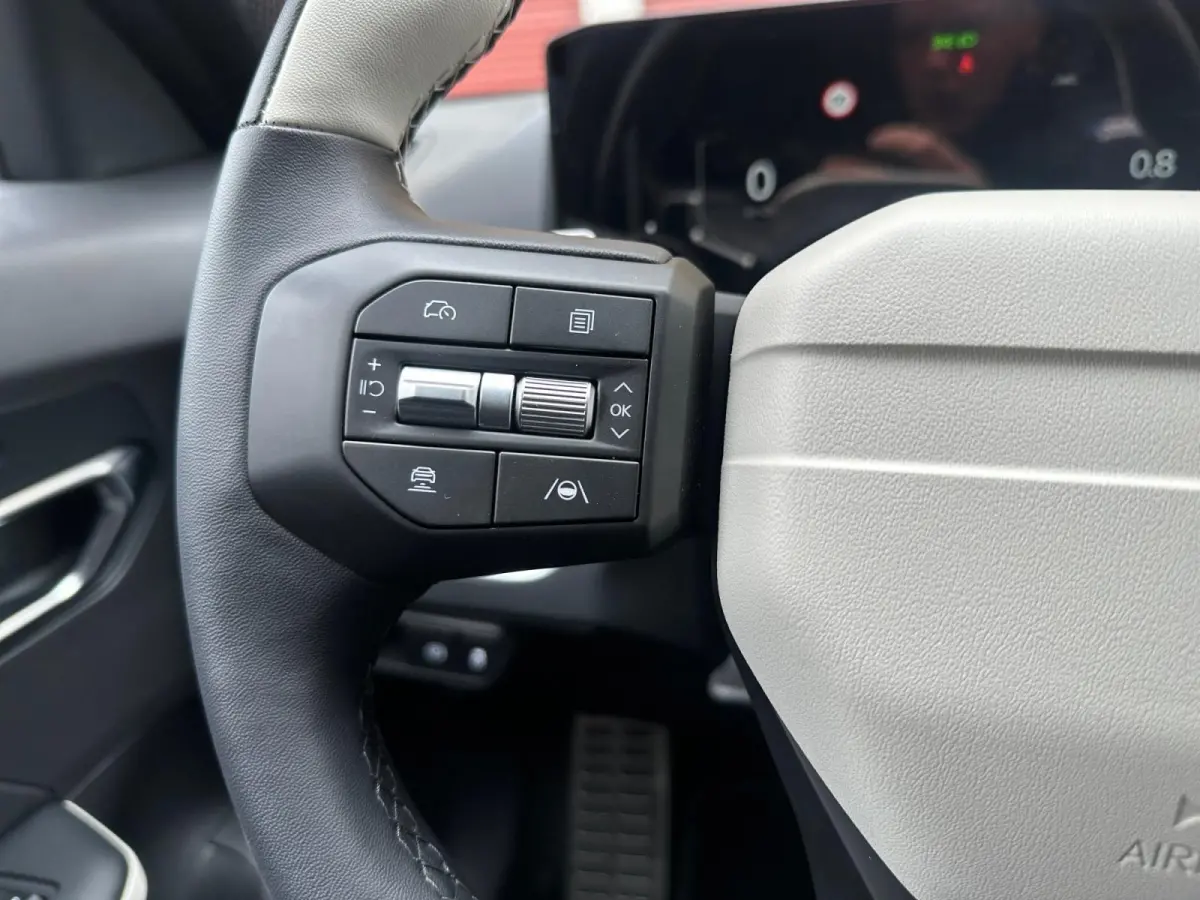 1.0 T-GDi MHEV GT-Line Launch Edition (pano) | Stoel/stuurverwarming | wireless carplay & Android Auto | Fabrieksgarantie t/m 6-2036 + 3x 1 jaar* | Metallic lak |