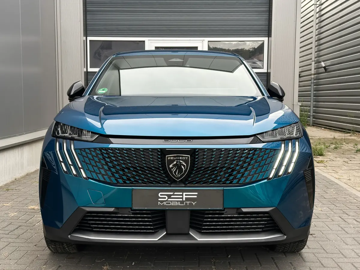1.6 plug-in Hybrid 195 Allure 195PK | Trekhaak | 360 | ACC | Keyless | LED | Ingaro Blue | 11/25
