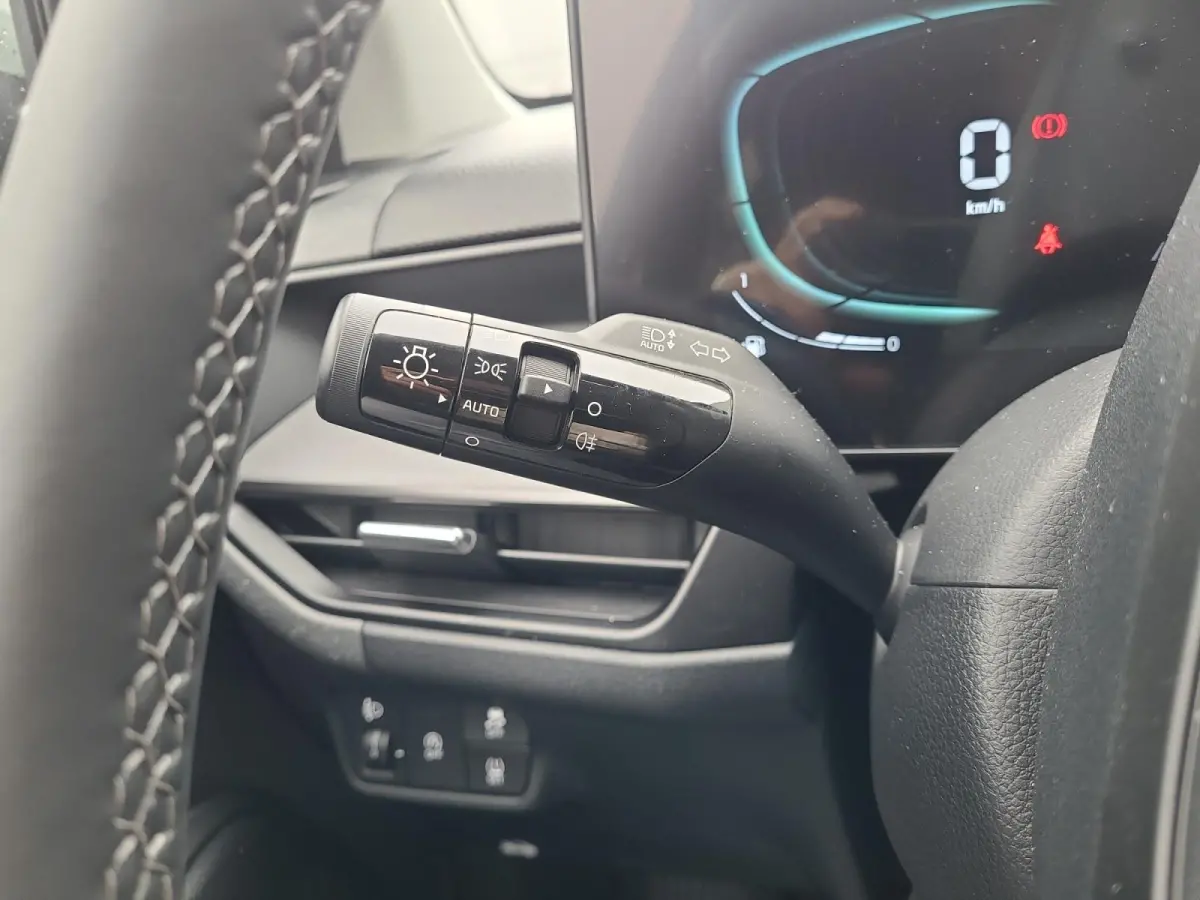 1.0 T-GDi MHEV DynamicPlusLine Nieuw model | Fabrieksgarantie t/m 20-1-2033 + 3x 1 jaar*| NAP