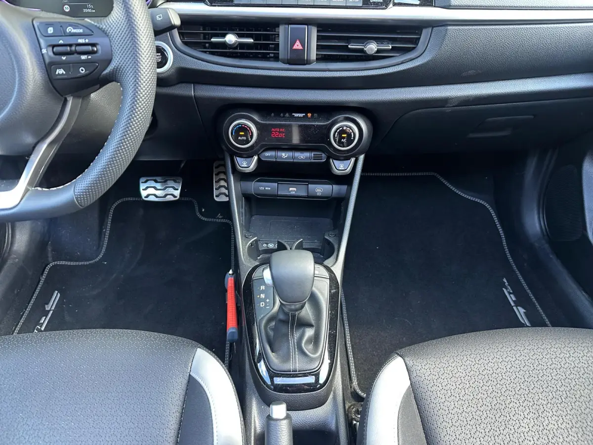 1.0 GDi GT-Line Automaat | Schuif/kanteldak | Stoel/stuur verwarming | Keyless entry | Fabrieksgarantie 20-1-2033 + 3x 1 jaar* | NAP