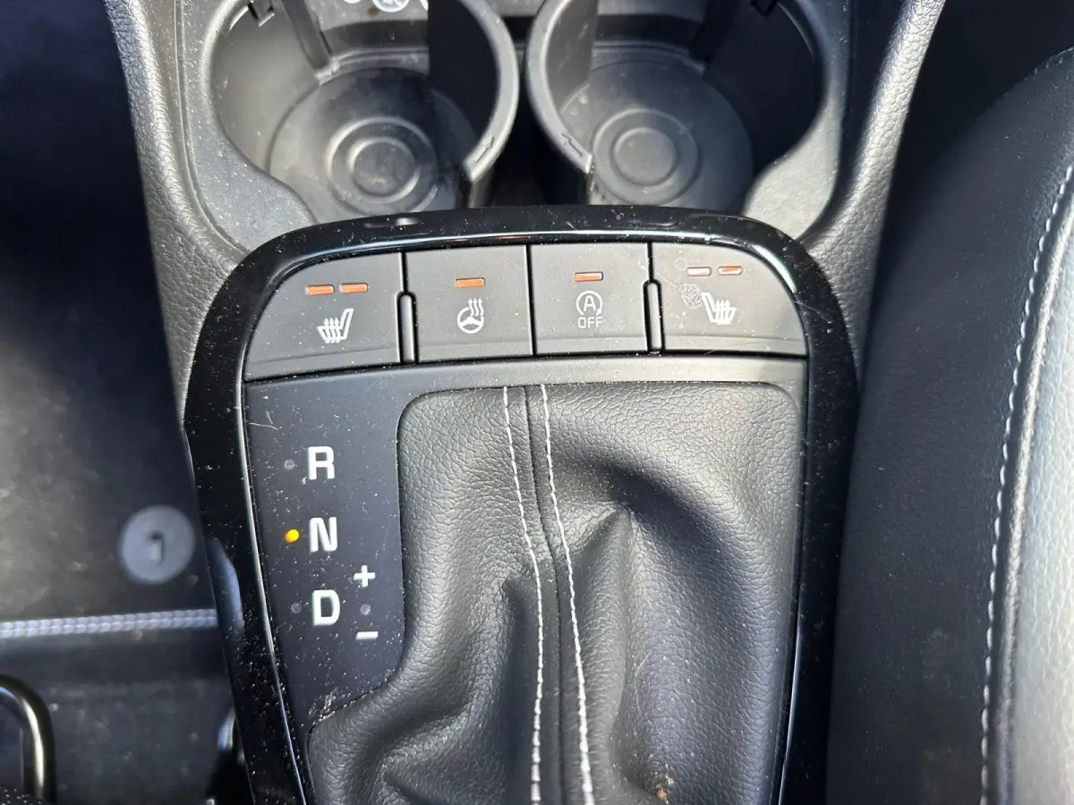 1.0 GDi GT-Line Automaat | Schuif/kanteldak | Stoel/stuur verwarming | Keyless entry | Fabrieksgarantie 20-1-2033 + 3x 1 jaar* | NAP