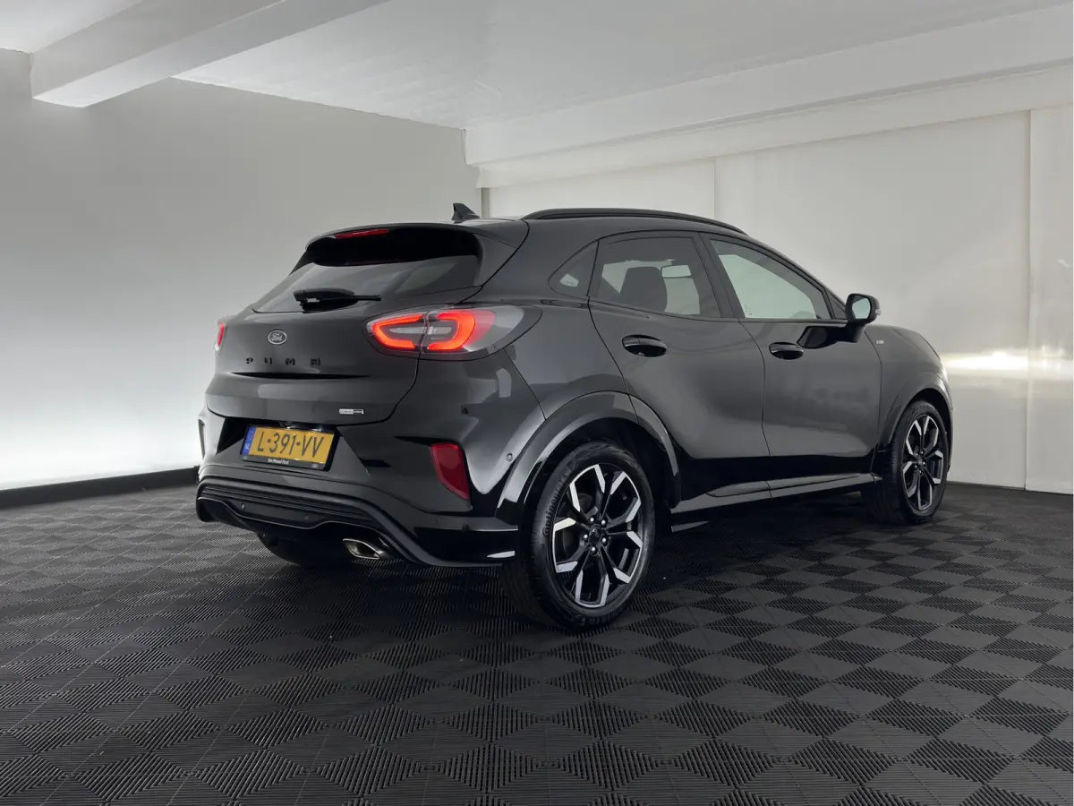 1.0 EcoBoost ST-Line X MHEV (INCL-BTW) *LEATHER-FABRIC | ADAPTIVE-CRUISE | FULL-LED | BANG&OLUFSEN |  BLIND-SPOT | CAMERA | HEATED-SPORTSEATS | DIGI-COCKPIT | NAVI-FULLMAP | PRIVACY-GLASS | 