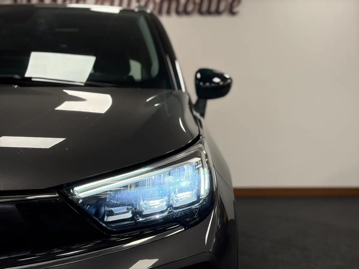 1.2 Turbo GS Line*Cruise-Control*LED*Apple/ Android*PDC*Airco*2-Tone*
