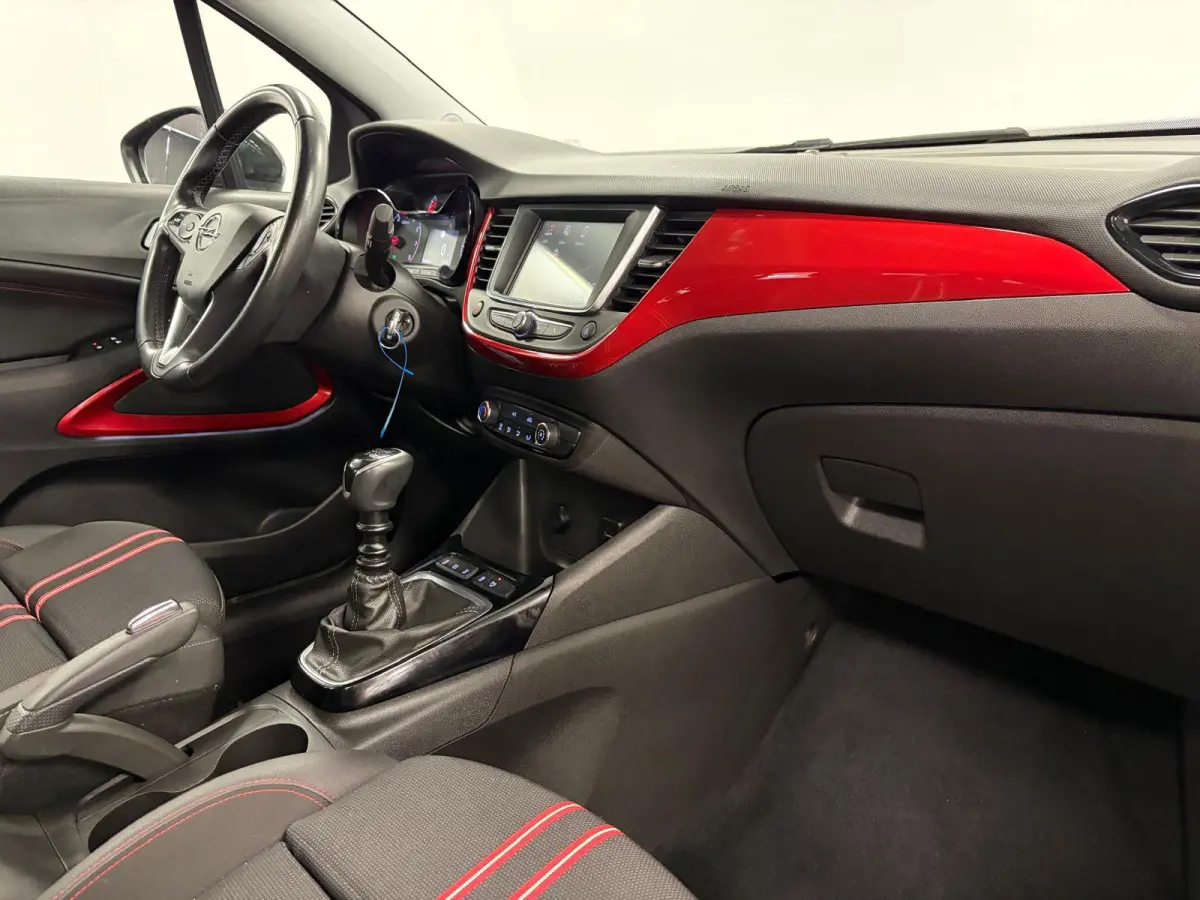 1.2 Turbo GS Line*Cruise-Control*LED*Apple/ Android*PDC*Airco*2-Tone*