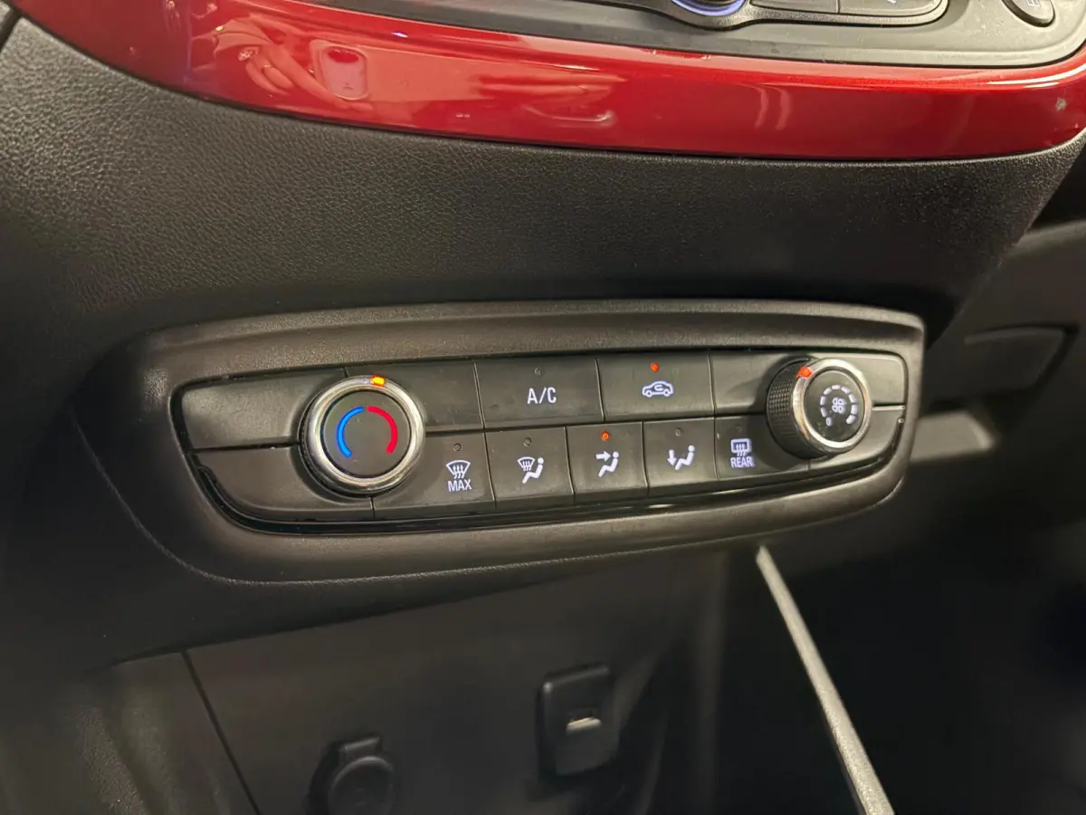 1.2 Turbo GS Line*Cruise-Control*LED*Apple/ Android*PDC*Airco*2-Tone*